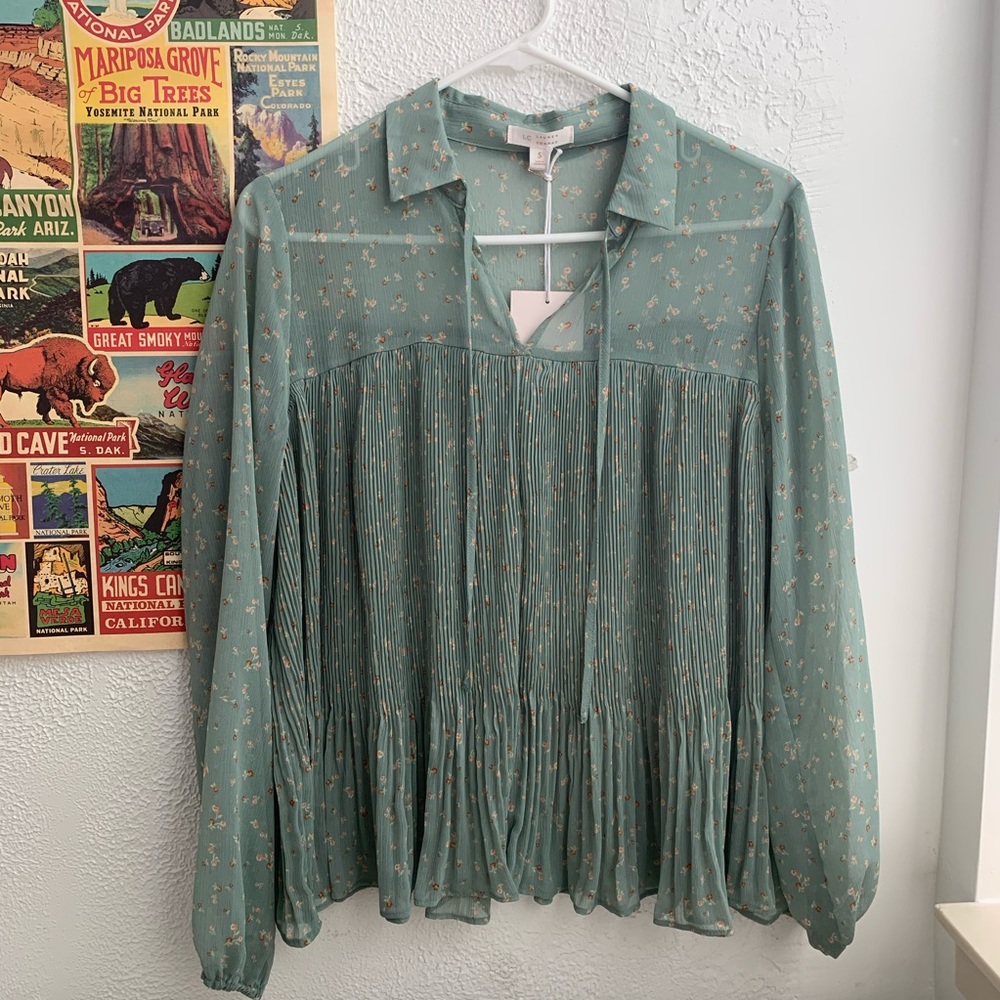 NWT LC Lauren Conrad Blouse